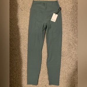 IVL Collective Rib Legging NWT